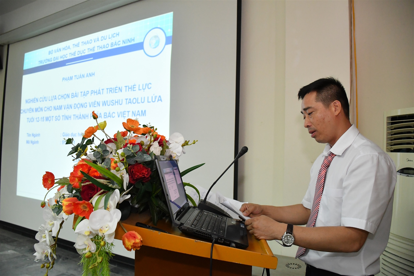 NCS Phạm Tuấn Anh đã bảo vệ thành công luận án Tiến sỹ cấp cơ sở