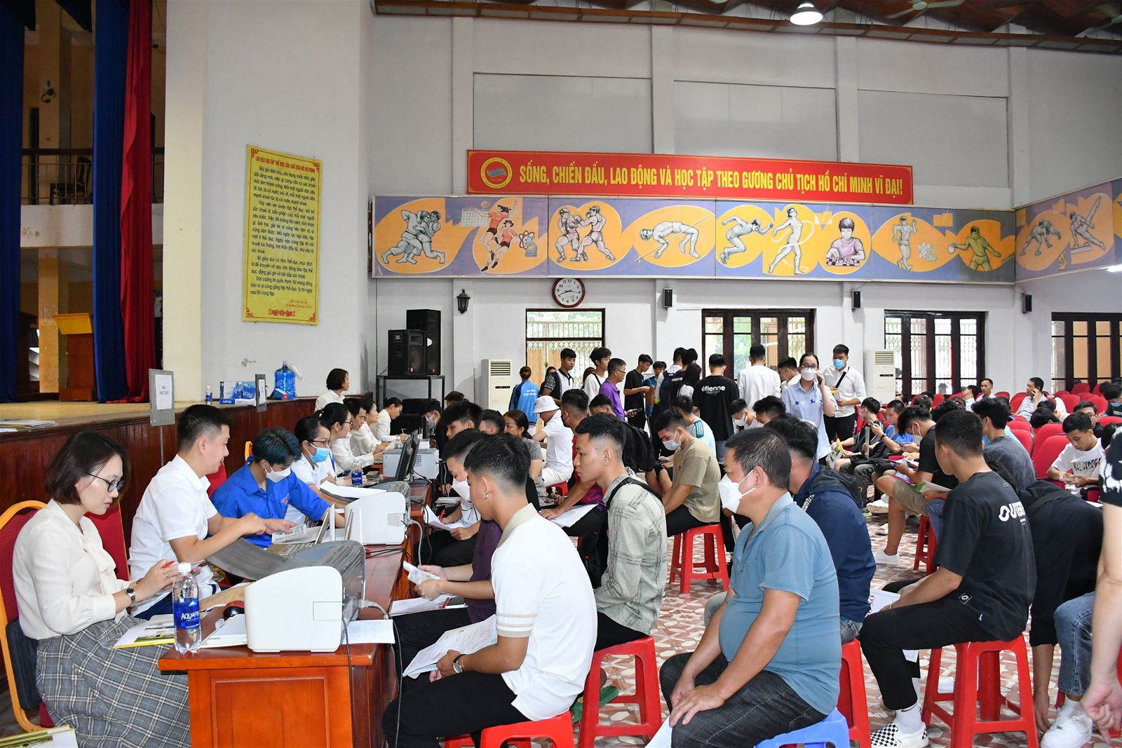 Trường Đại học TDTT Bắc Ninh đón tiếp tân sinh viên Đại học khóa 58