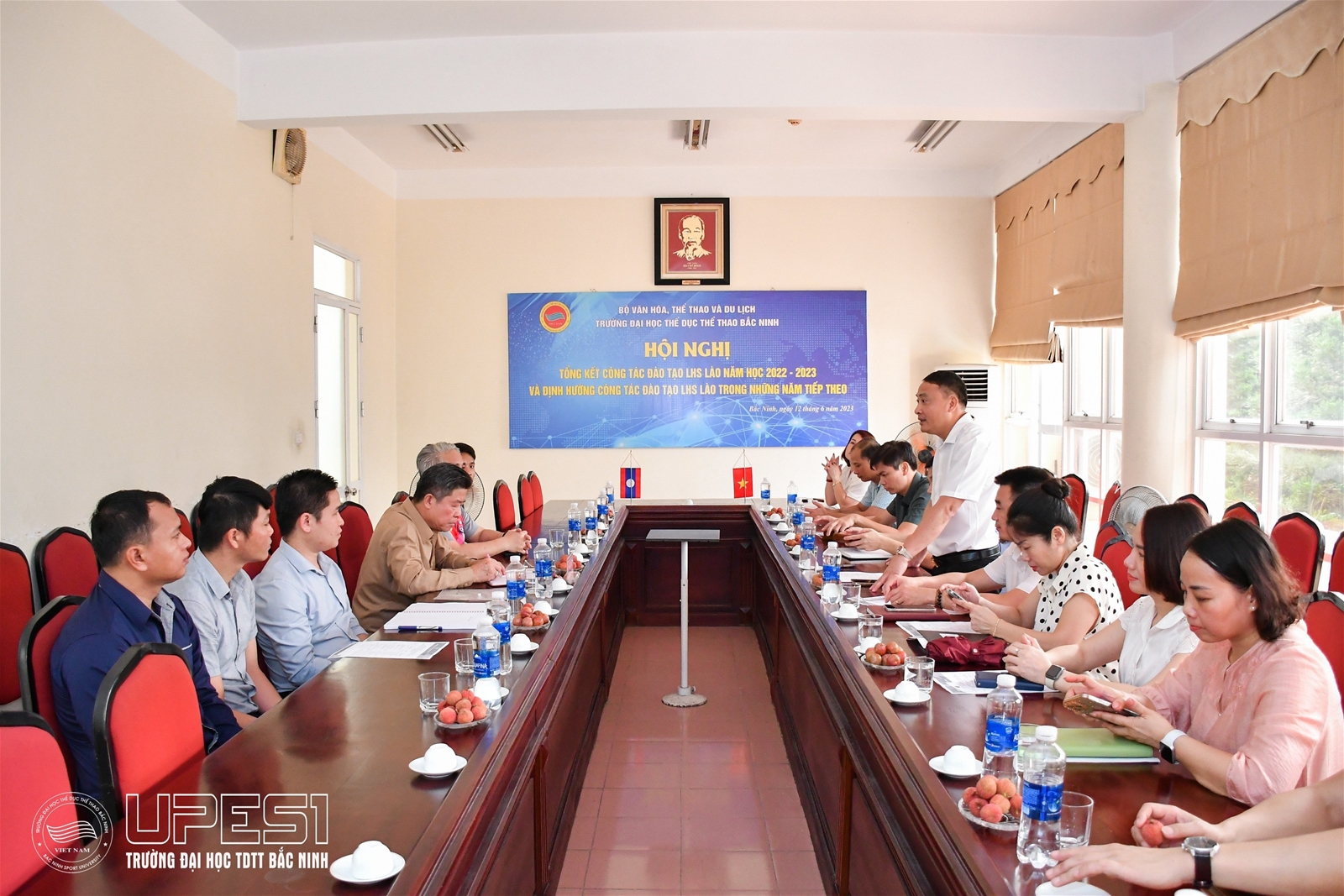 Đoàn đại sứ quán nước CHDCND Lào tại Việt Nam thăm và làm việc làm việc tại Trường Đại học TDTT Bắc Ninh
