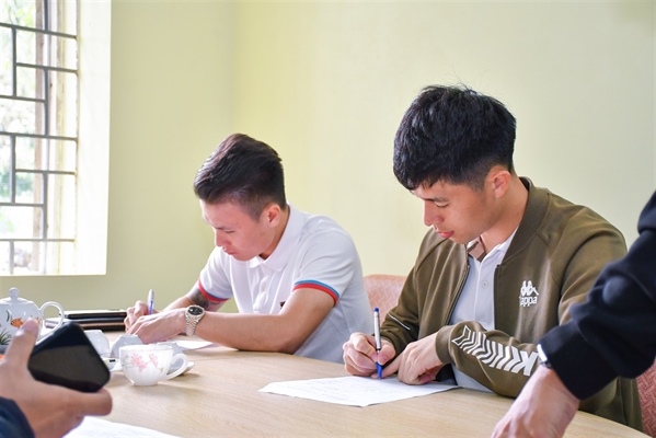 Quang Hải, Đình Trọng trở thành tân sinh viên Trường Đại học TDTT Bắc Ninh