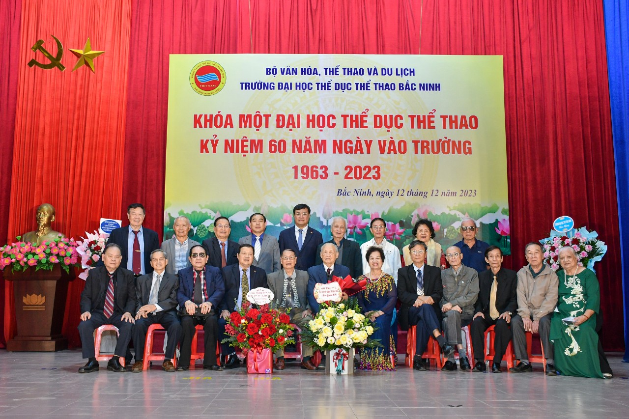 Khóa một Đại học TDTT Bắc Ninh đã long trọng tổ chức Lễ kỷ niệm 60 năm khóa Đại học đầu tiên vào trường (năm 1963 – 2023).