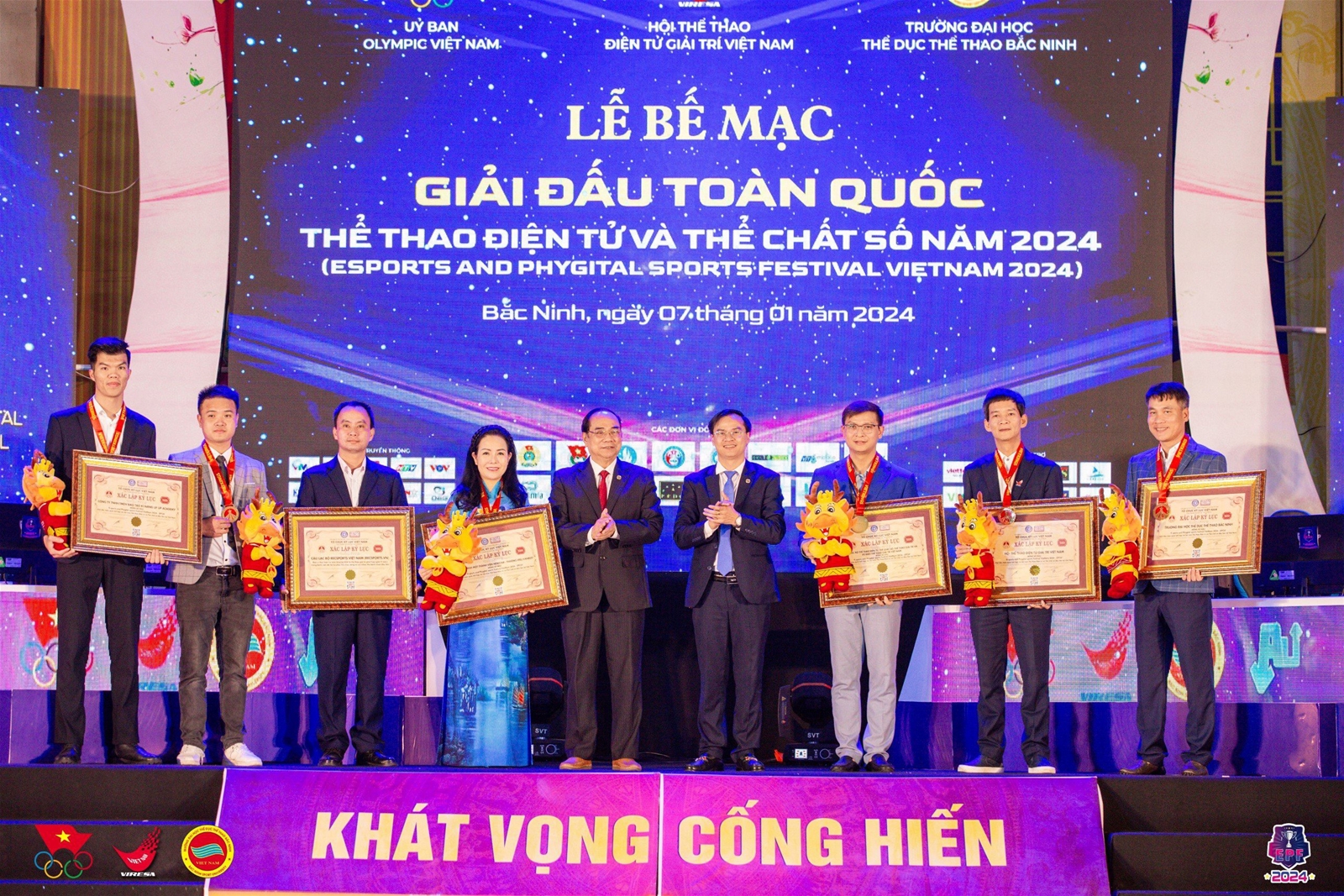 EPF24 - Giải đấu toàn quốc kết hợp các bộ môn Thể thao Điện tử và Thể chất số đầu tiên tại Việt Nam diễn ra tại Bắc Ninh