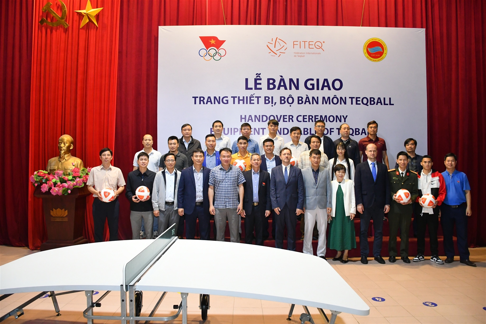 Lễ bàn giao trang thiết bị bộ bàn Teqball tại Trường Đại học TDTT Bắc Ninh