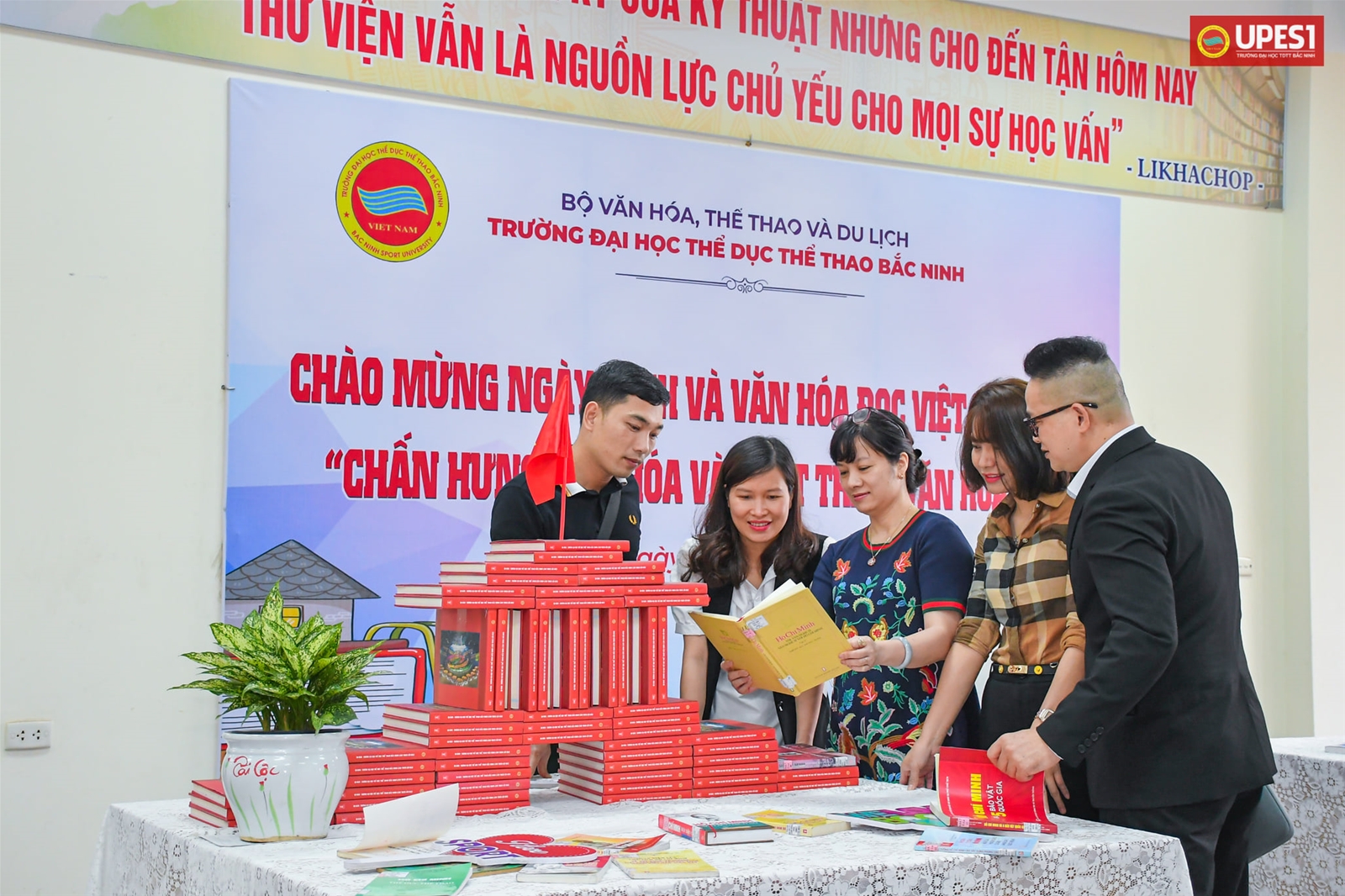 Trường Đại học TDTT Bắc Ninh hưởng ứng ngày Sách và Văn hóa đọc Việt Nam năm 2022