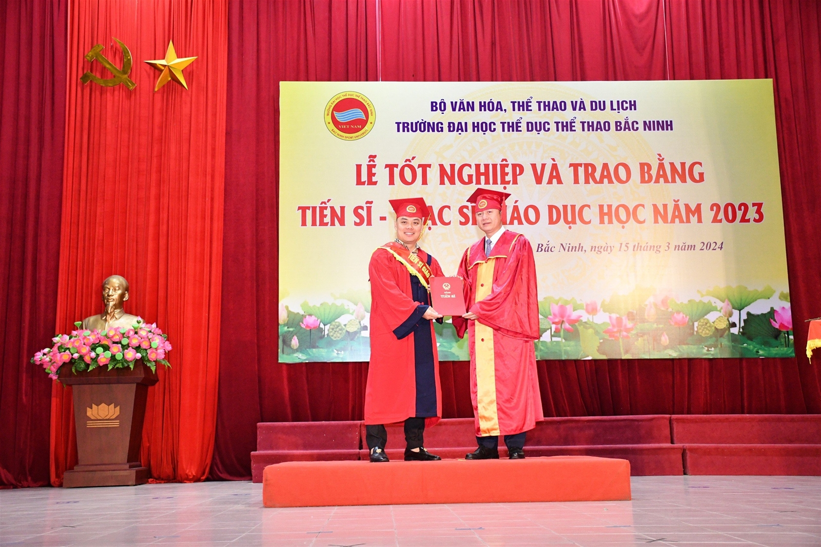 Tiến sĩ