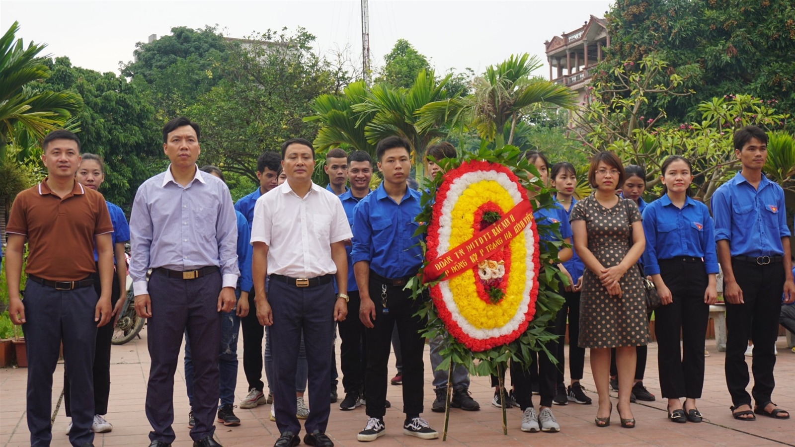 Hoạt động tri ân các anh hùng liệt sĩ nhân kỷ niệm 73 năm ngày thương binh liệt sĩ 27.7