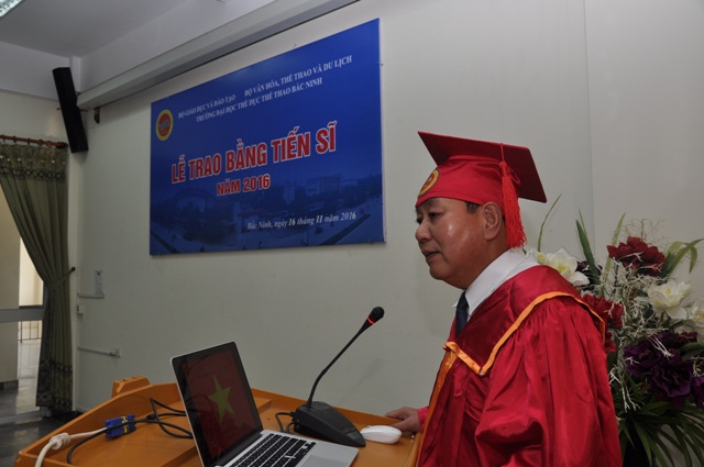 Lễ phát bằng Cao học khóa 23