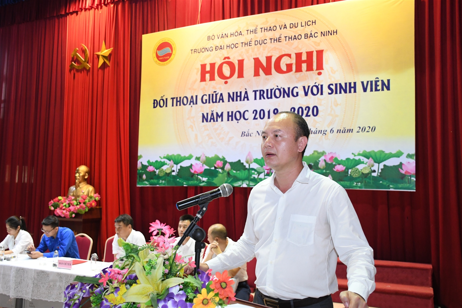 Trường Đại học TDTT Bắc Ninh đón tiếp tân sinh viên Đại học khóa 56 niên khóa 2020-2024