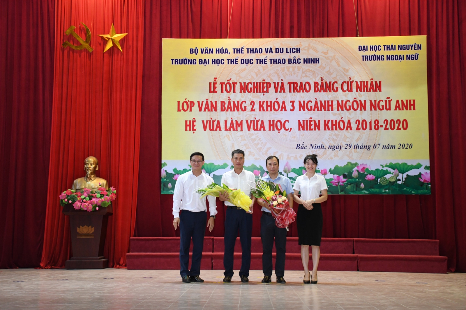 Lãnh đạo Trường Đại học TDTT Bắc Ninh gặp mặt các HLV, VĐV đang tập huấn tại Trường chuẩn bị lên đường thi đấu Olympic Tokyo 2021