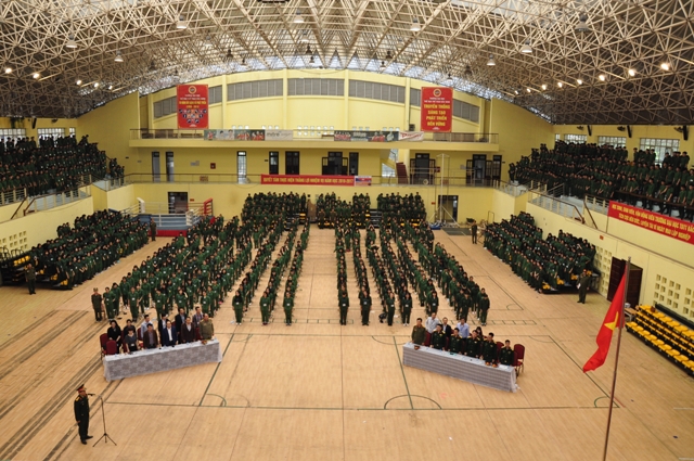 Đón tiếp sinh viên Đại học khóa 52 năm học 2016-2017