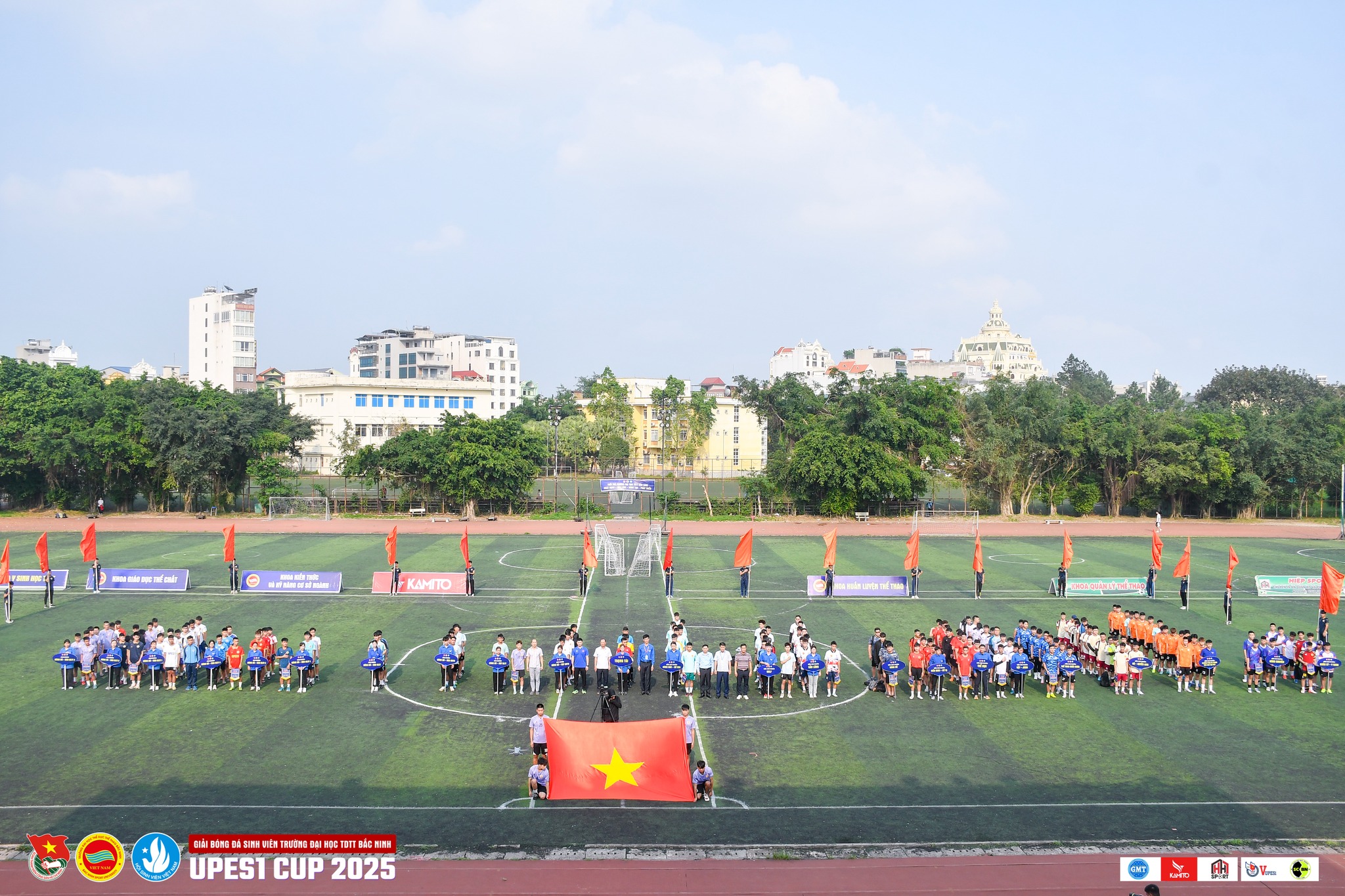 Khai mạc Giải bóng đá sinh viên Trường Đại học TDTT Bắc Ninh – UPES1 CUP 2025