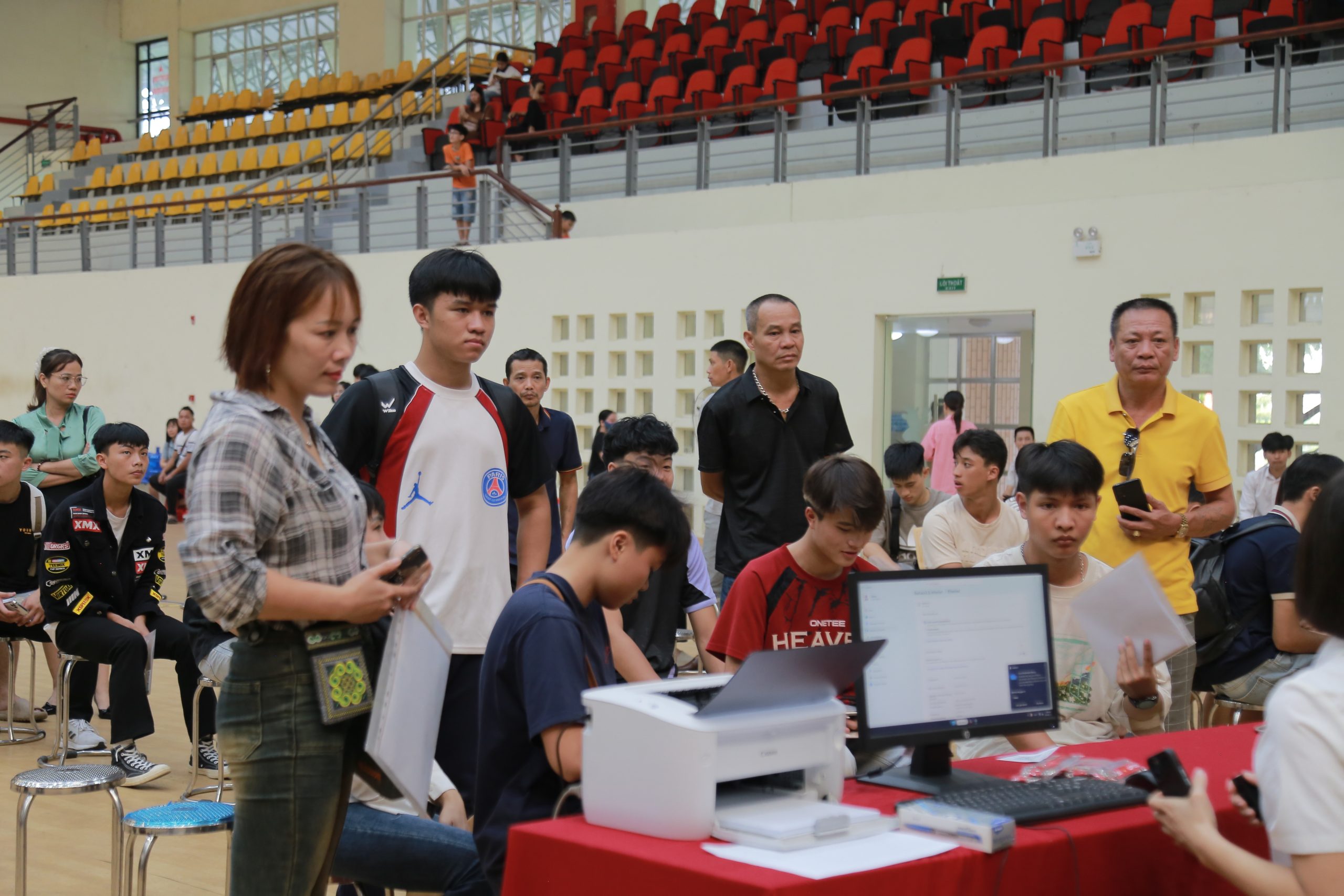 Đón tiếp nhập học tân sinh viên Đại học khóa 61 năm học 2025-2026