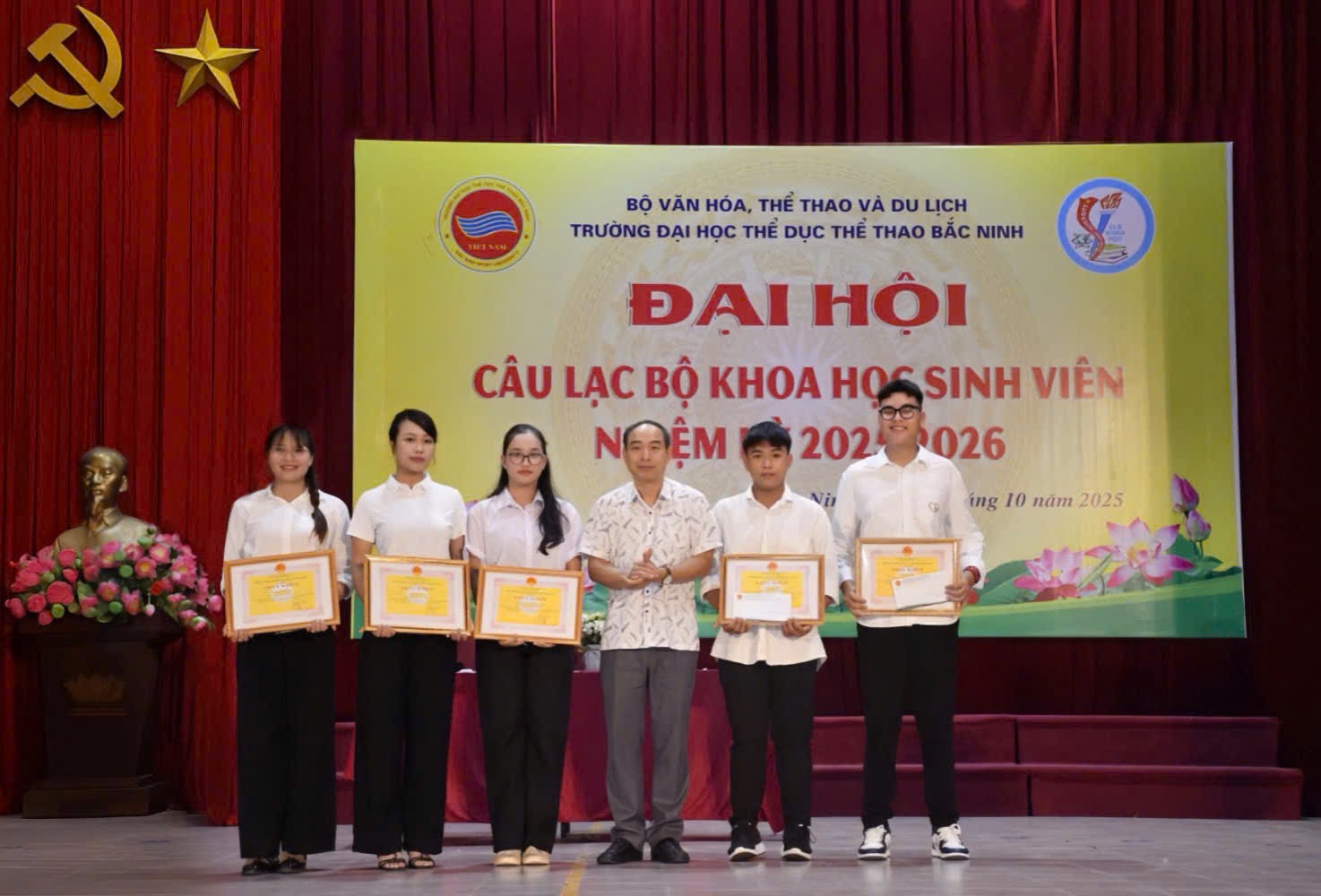 Trường Đại học TDTT Bắc Ninh tổ chức Đại hội Câu lạc Bộ Khoa học Sinh viên Nhiệm kỳ 2025-2026