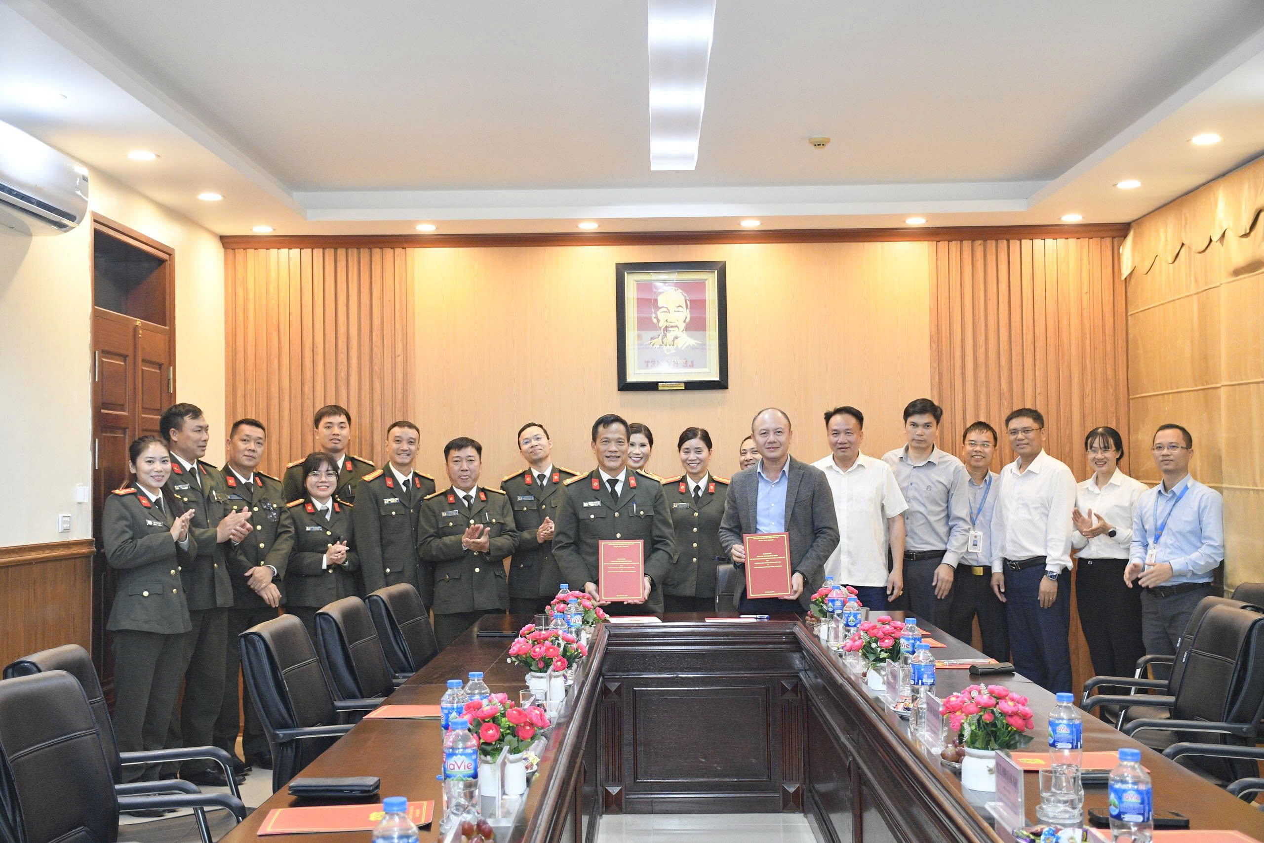 Trường Đại học TDTT Bắc Ninh ký kết Biên bản ghi nhớ hợp tác phát triển thể thao thành tích cao với Trung tâm Huấn luyện & Thi đấu thể thao CAND